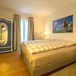 Sky & Homes Austernfischer I 3 In Reetdachanwesen Hus Op De Duen Böhl