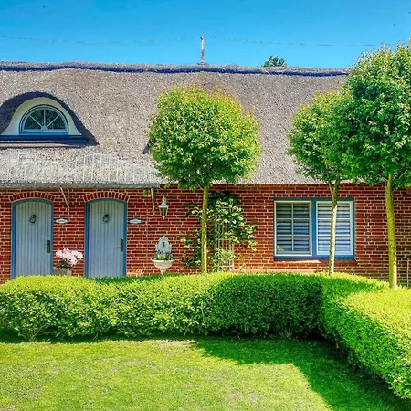 Sky & Homes Austernfischer I 3 In Reetdachanwesen Hus Op De Duen * Böhl